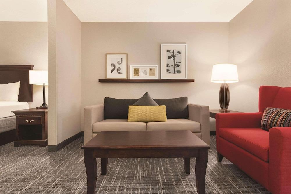 Spark by Hilton Homewood Birmingham photo 20