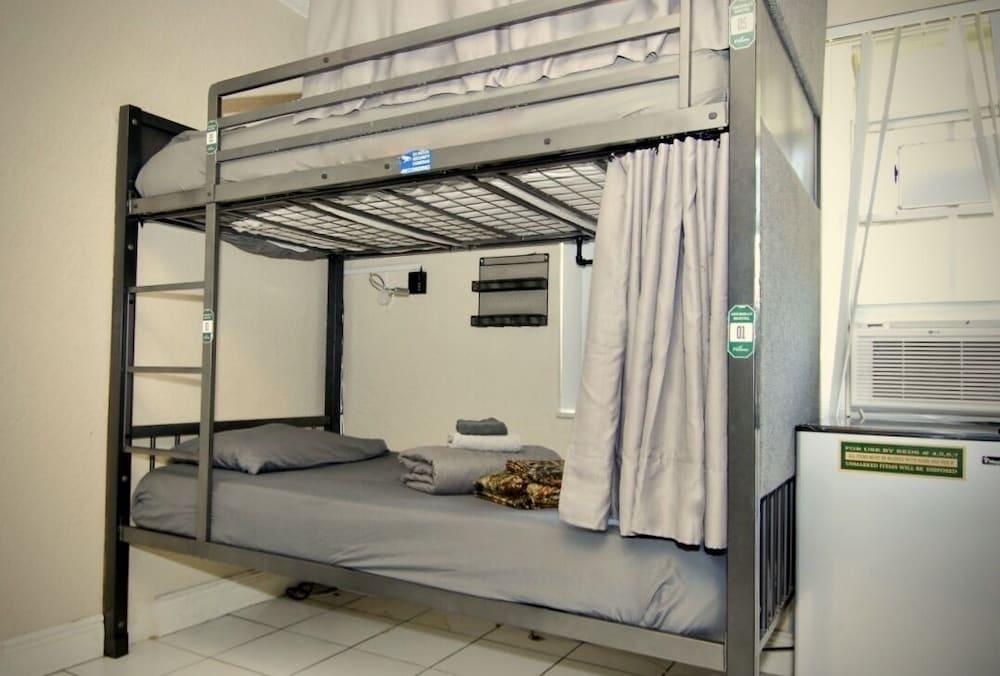 Sheridan Hostel photo 14