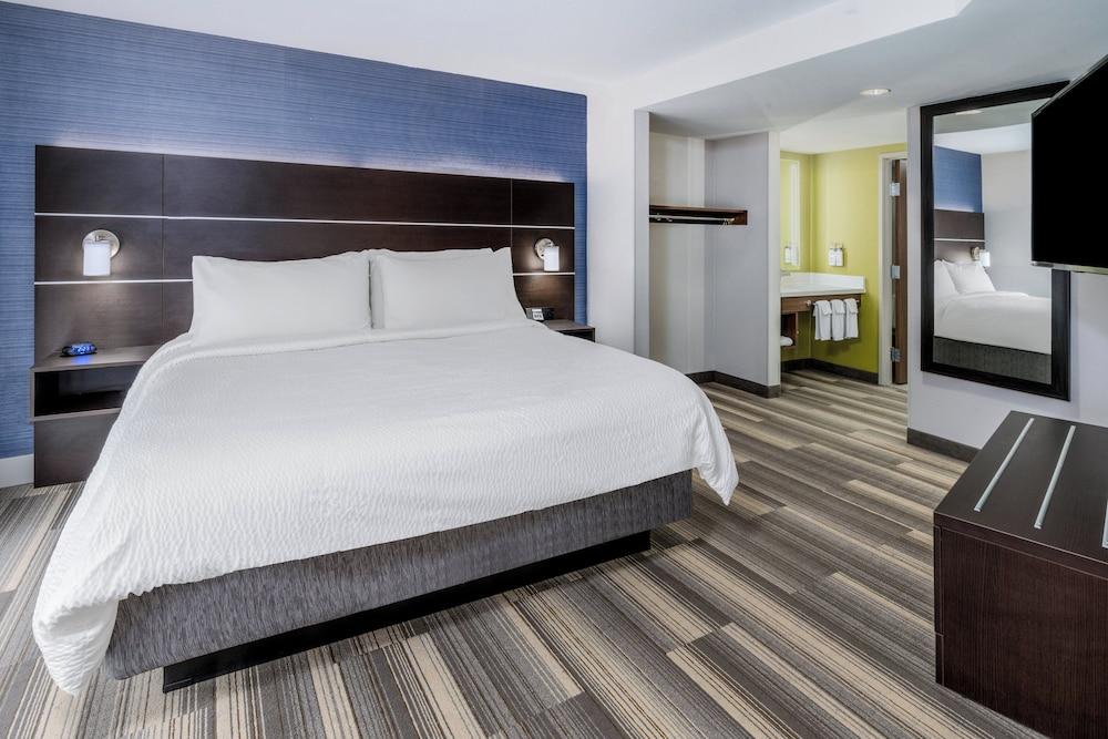 Holiday Inn Express Hotel & Suites Deadwood-Gold Dust Casino by IHG photo 14