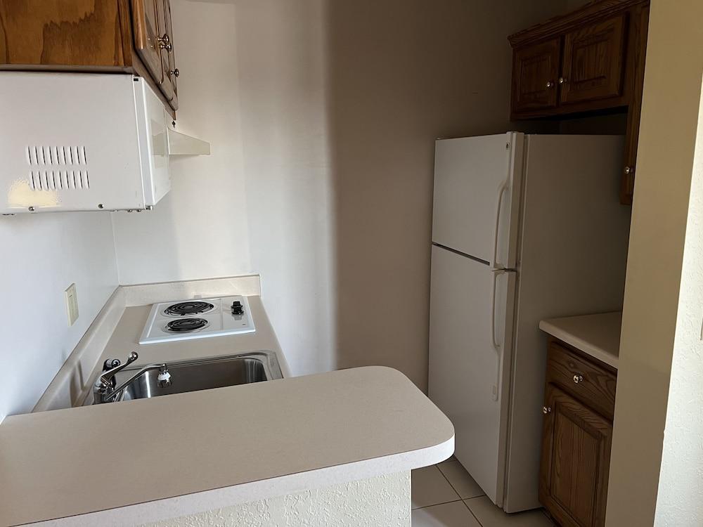 Express Inn & Suites photo 46
