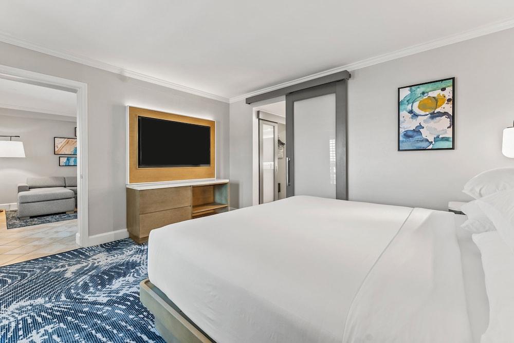 Crowne Plaza Orlando - Downtown by IHG photo 21