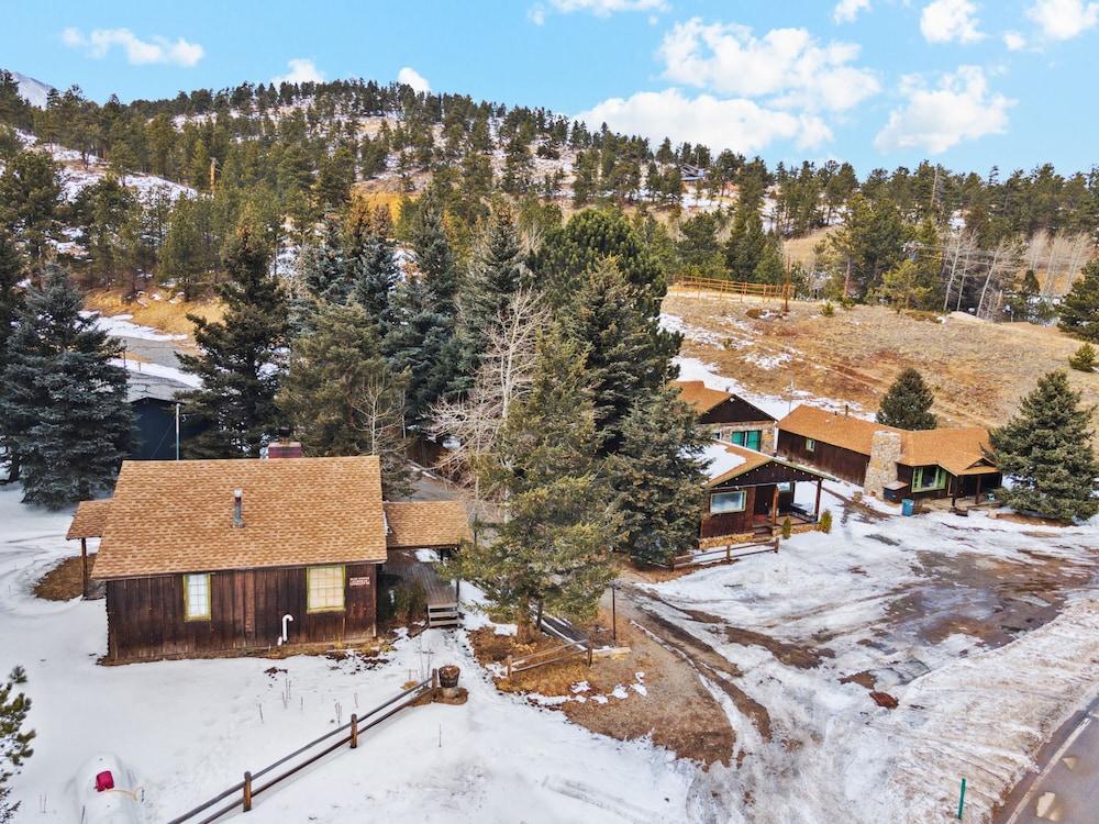 Ferncliff Lodge photo 90