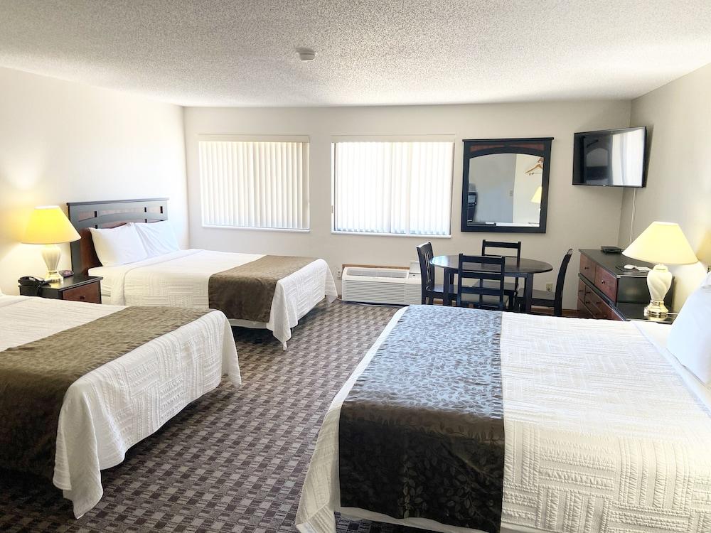 Burke Inn Motel & Suites photo 27