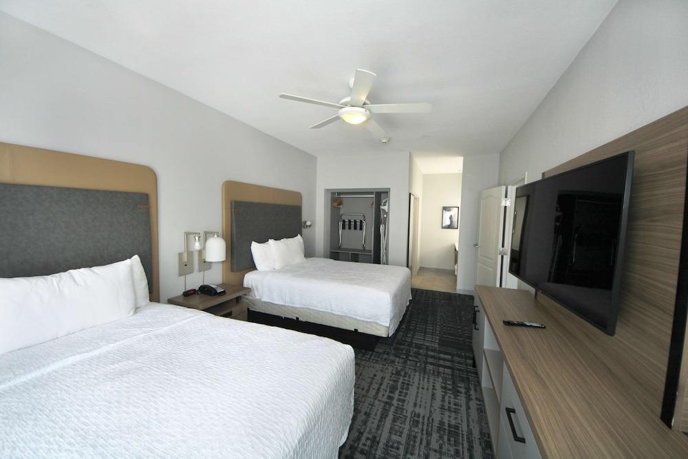Homewood Beaumont, TX photo 19