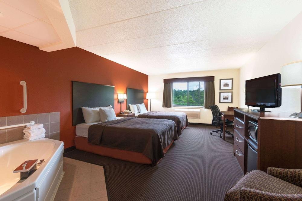 AmericInn by Wyndham Minocqua photo 19