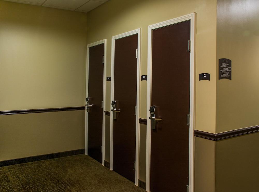 Staybridge Suites Schererville by IHG photo 6
