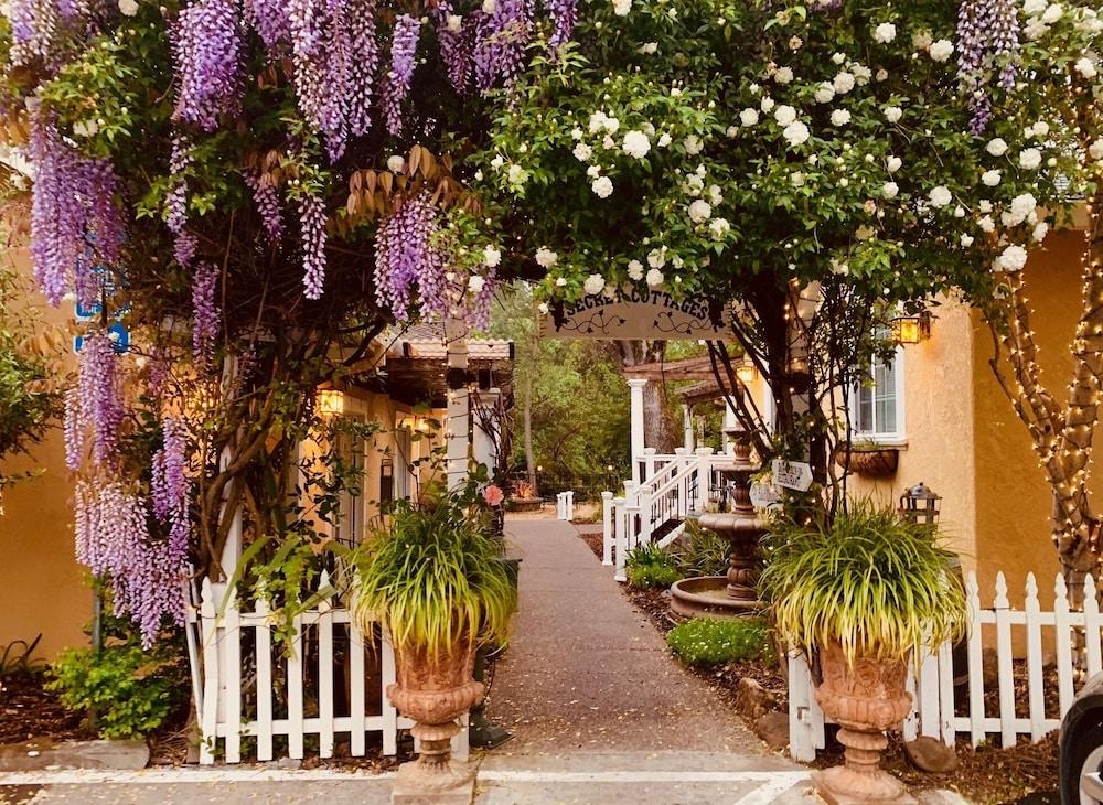 Glen Ellen Inn photo 29