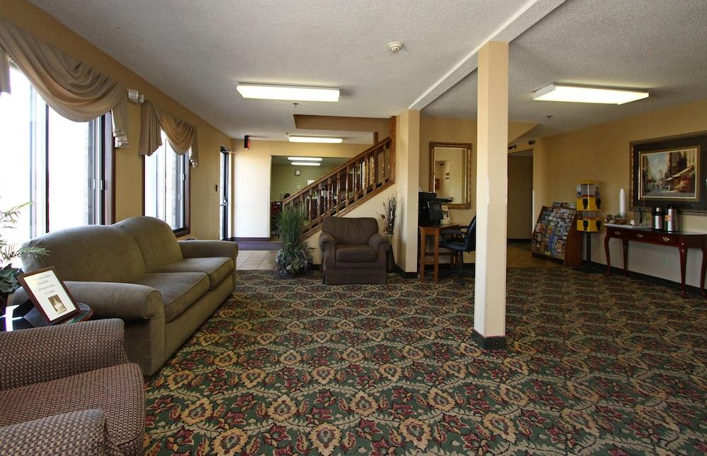 New Victorian Inn and Suites photo 3