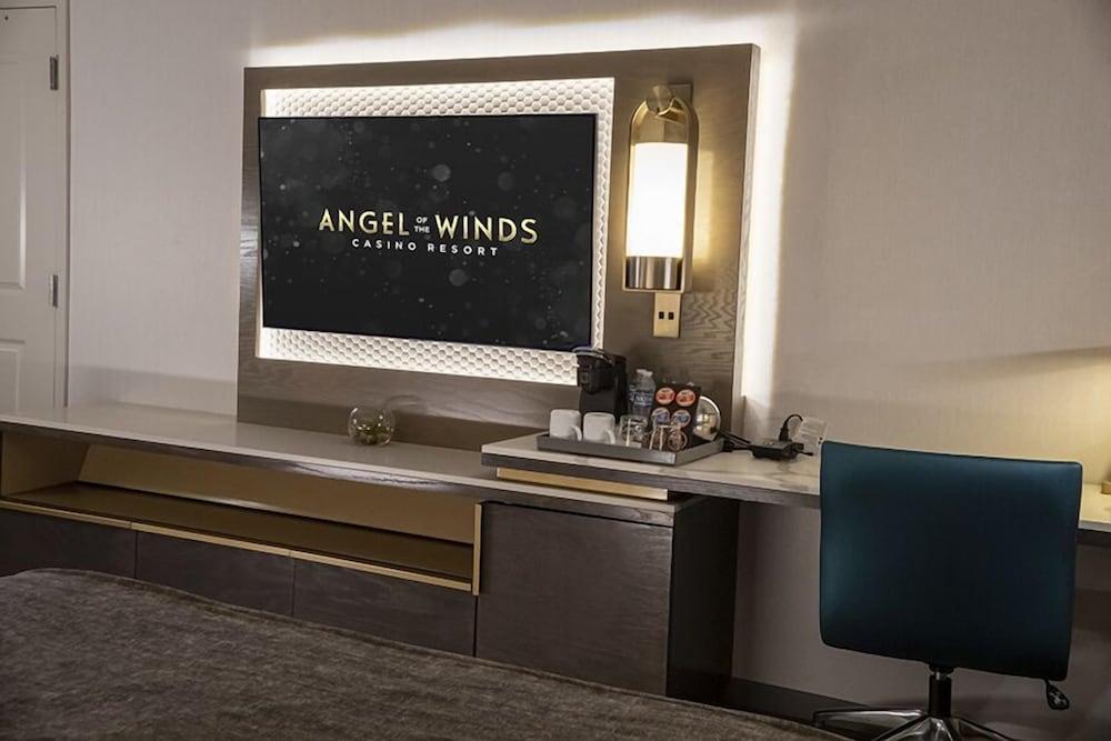 Angel Of The Winds Casino Resort photo 4