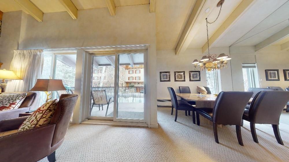 Christiania Condos - CoralTree Residence Collection photo 80