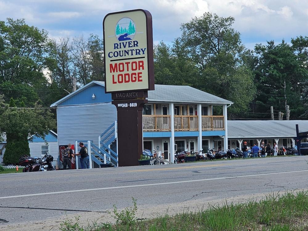 River Country Motor Lodge photo 21