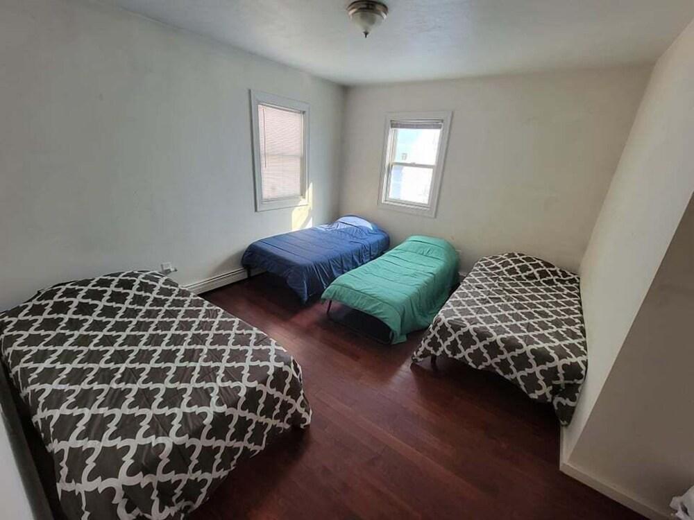 Bedroom Near Downtown Boston - Hostel photo 8