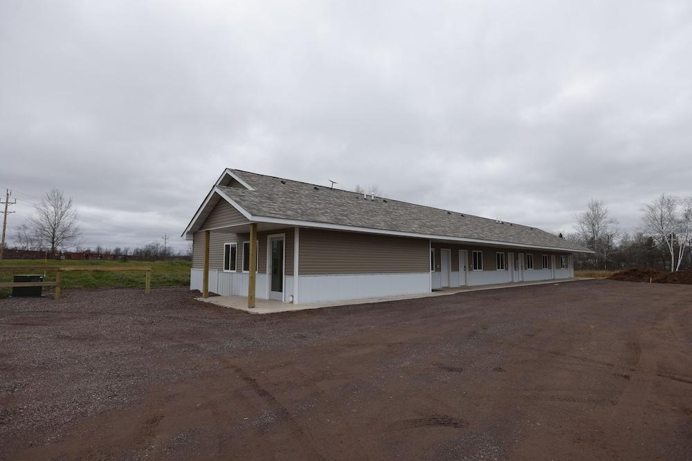Bears Den Motel photo 14