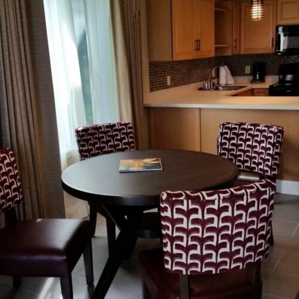 Pono Kai Condos photo 10