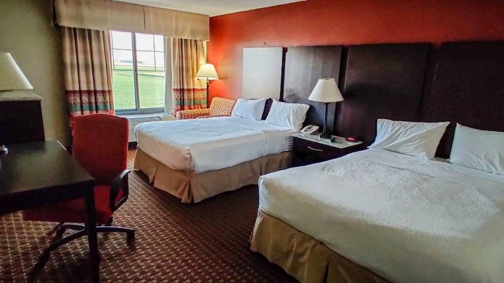 DoubleTree by Hilton Owatonna photo 3