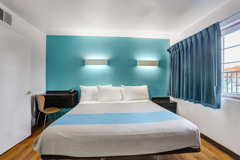 Motel 6 Napa, CA photo 19