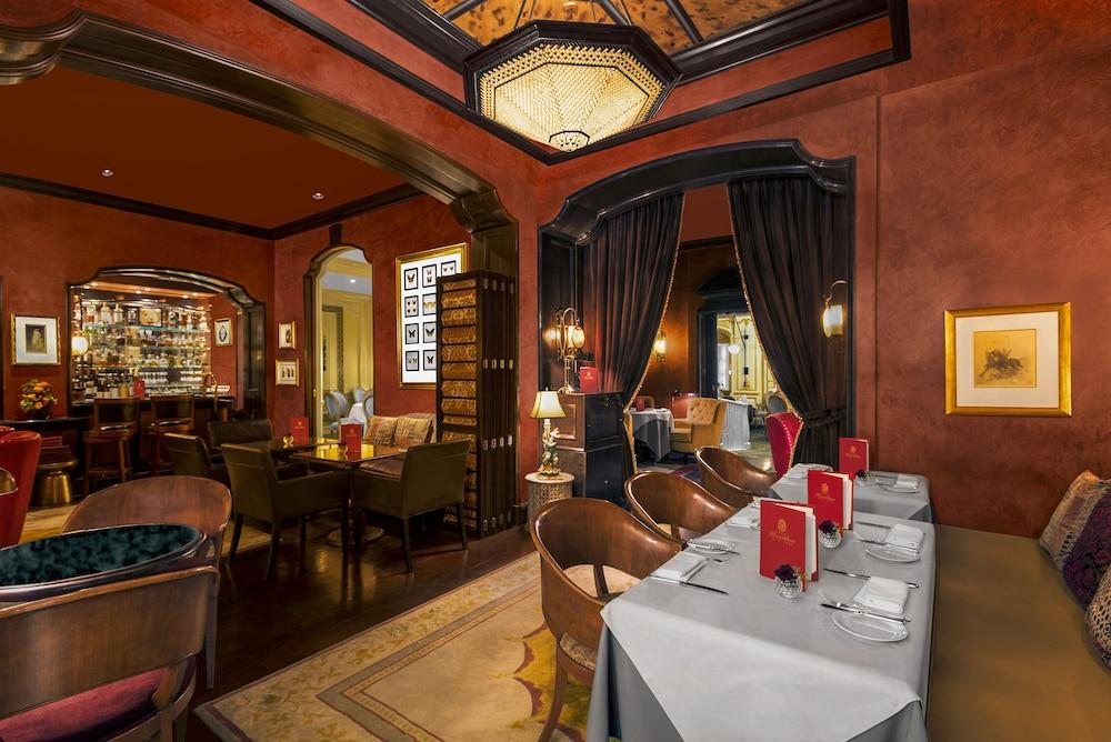 Hotel Plaza Athenee photo 45