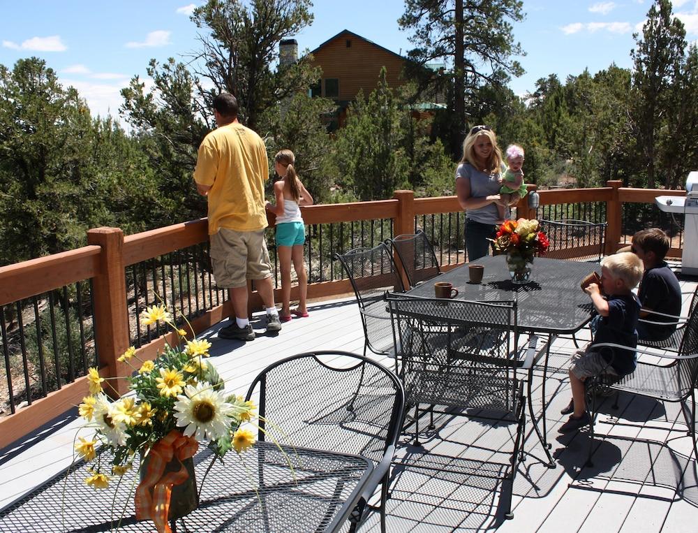 Zion Ponderosa Ranch Resort photo 9