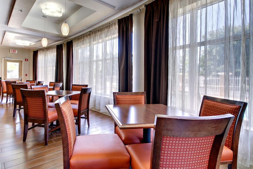 Holiday Inn Express Hotel & Suites Jacksonville South I-295 by IHG photo 52