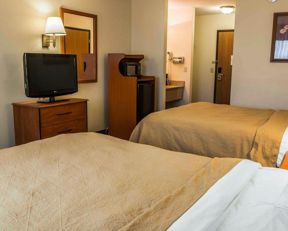 Quality Inn Durand I-69 photo 6