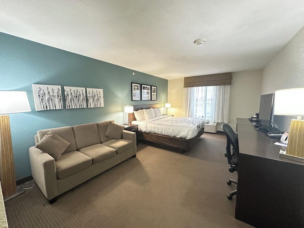 Sleep Inn & Suites Fort Dodge photo 17