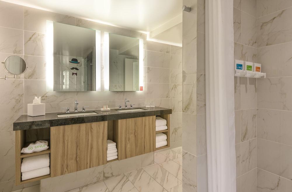 The LINQ Hotel & Casino – A Caesars Rewards Destination photo 52