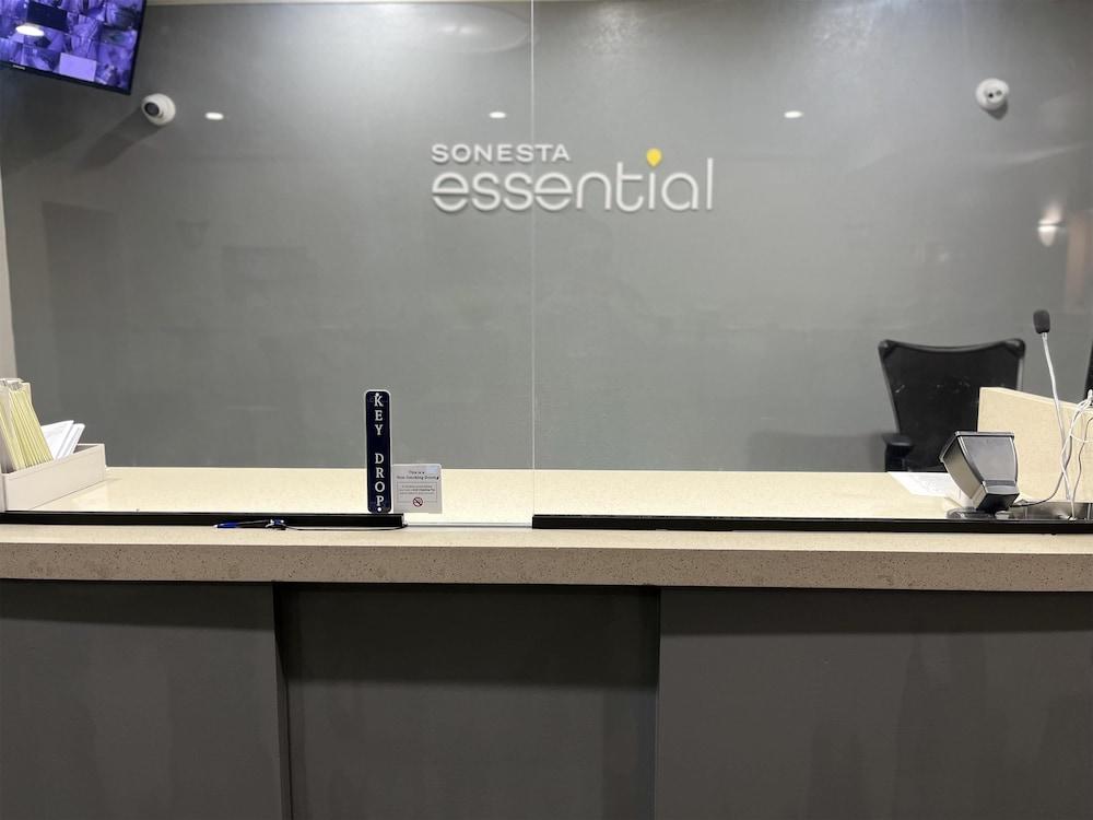 Sonesta Essential Hotel Houston-I-45 Spring photo 15