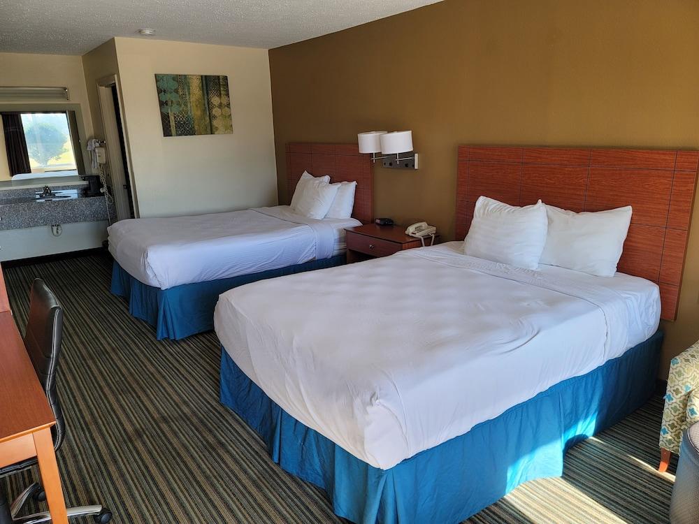 Quality Inn Ashburn photo 15