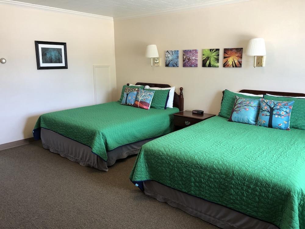 Mansion House Motel photo 17