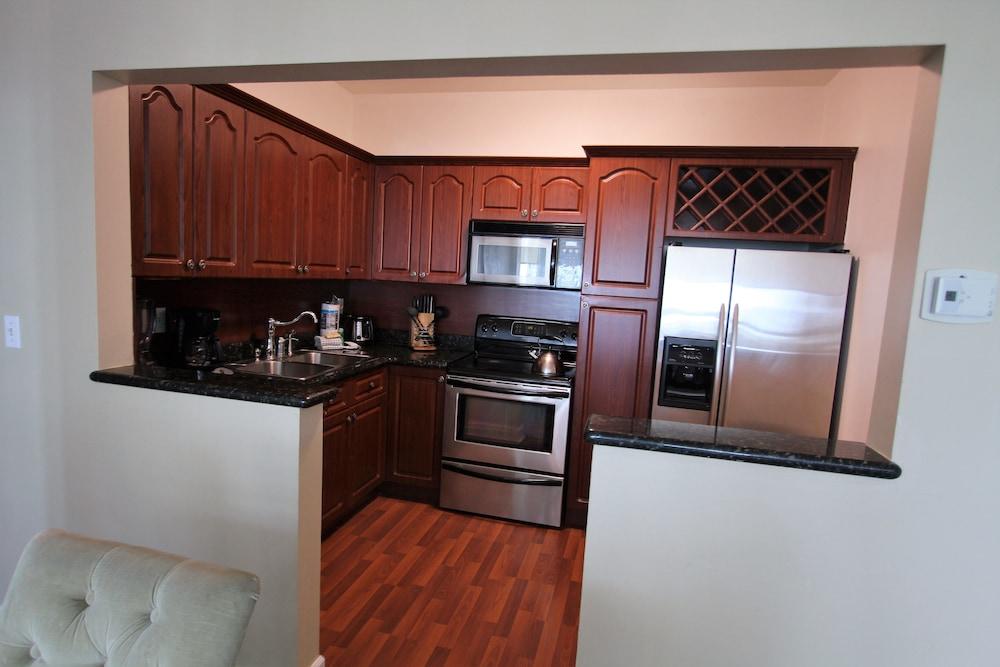 Soleil Apartments at Castle Beach Club photo 32