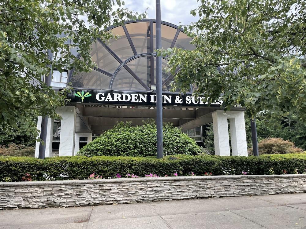 Garden Inn & Suites photo 3