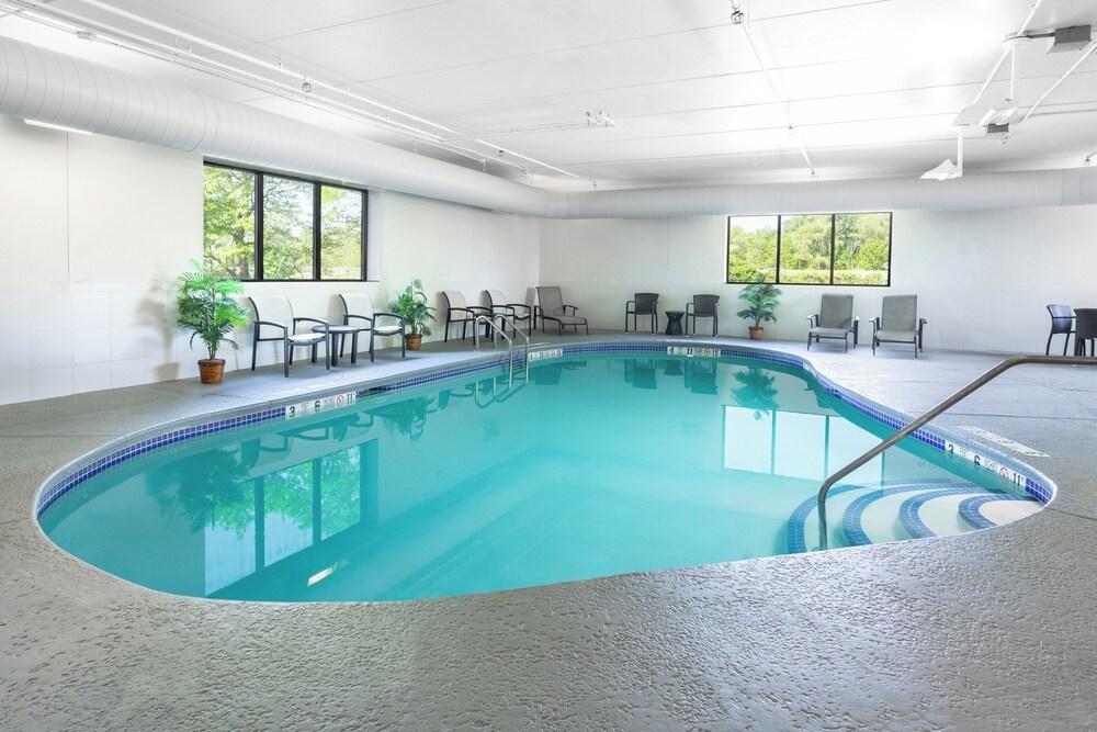 Staybridge Suites West Seneca by IHG photo 22
