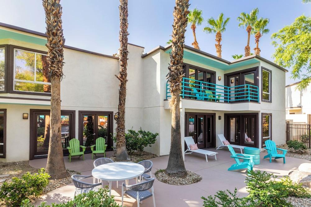 Riviera Resort Palm Springs photo 36