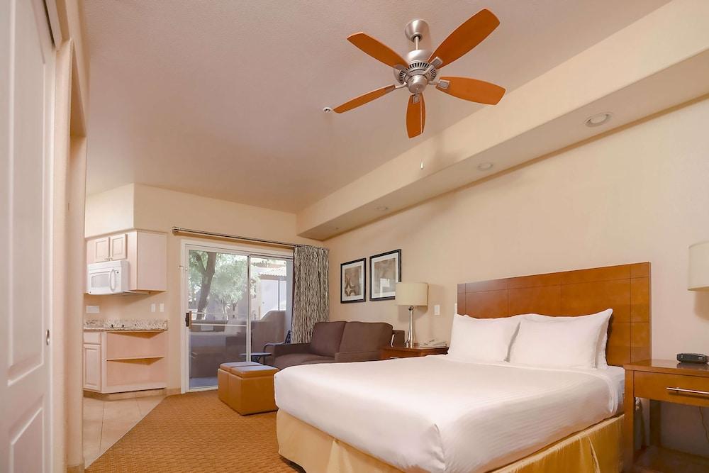 Hilton Vacation Club Scottsdale Villa Mirage photo 46
