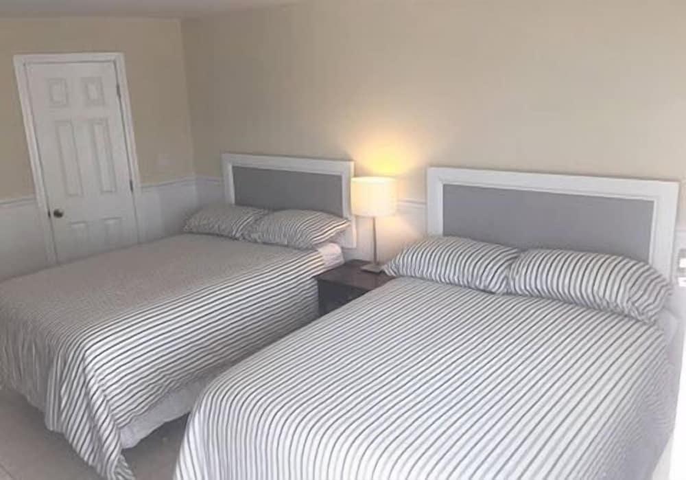Boardwalk Beach Inn photo 2