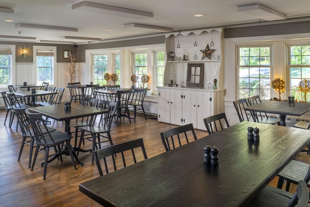 Christmas Farm Inn and Spa photo 64