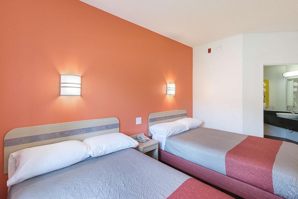 Motel 6 Columbia, SC - Fort Jackson Area photo 20