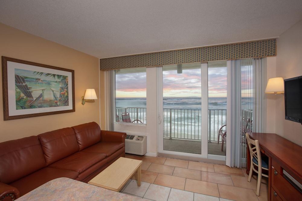Harbour Beach Oceanfront Resort photo 26