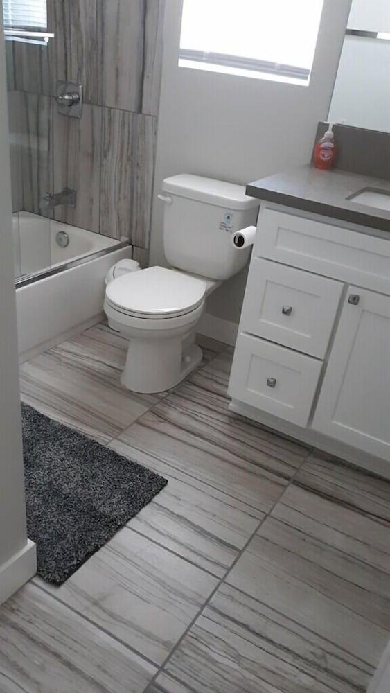 Luxury Stays - Hostel photo 17