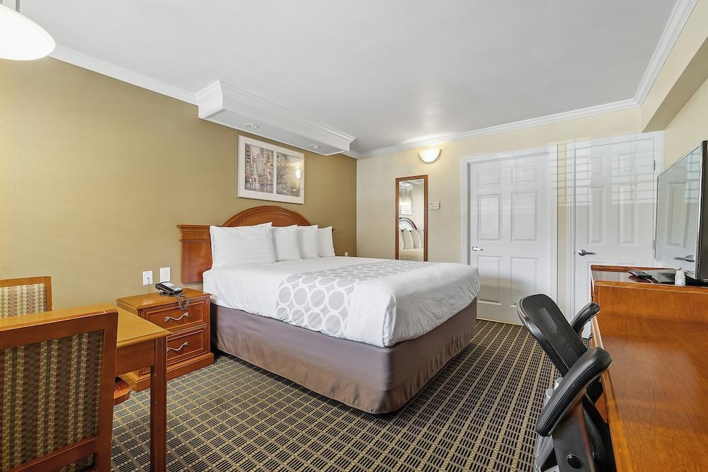 Alexis Park Hotel photo 38