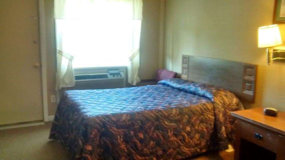 Ken-Bar Lodge photo 17