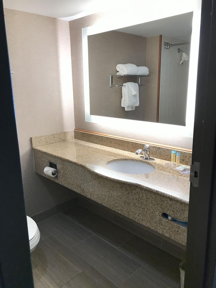 Wingate by Wyndham Convention Ctr Closest Universal Orlando photo 19