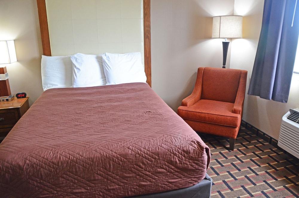 Heritage Grand Inn photo 52