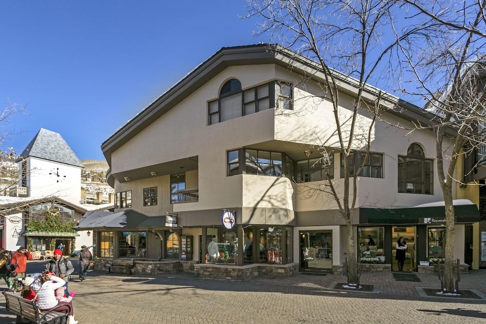 Christiania Condos - CoralTree Residence Collection photo 47