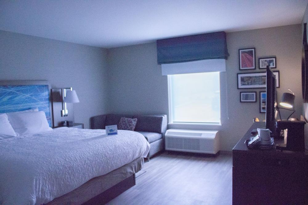 Hampton Inn & Suites Cranberry Pittsburgh photo 24