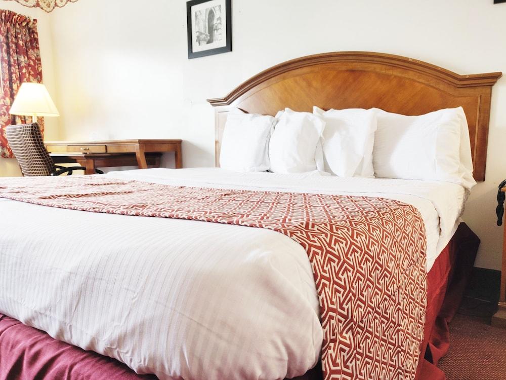 Countryside Inn photo 5