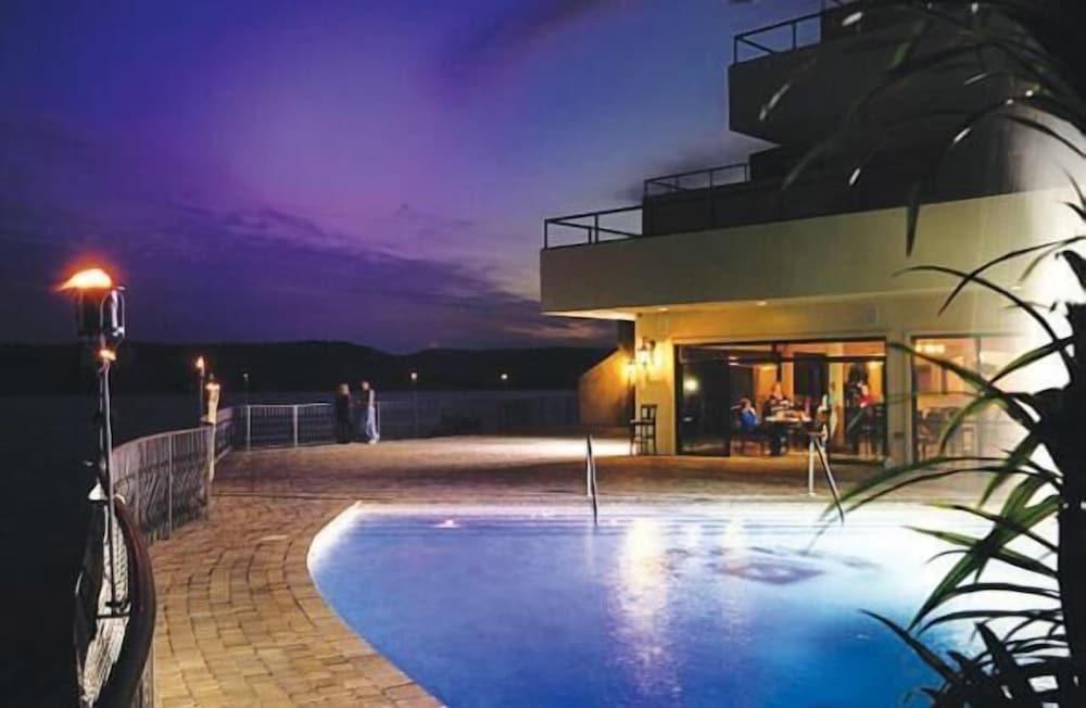 D'Monaco Luxury Resort photo 28
