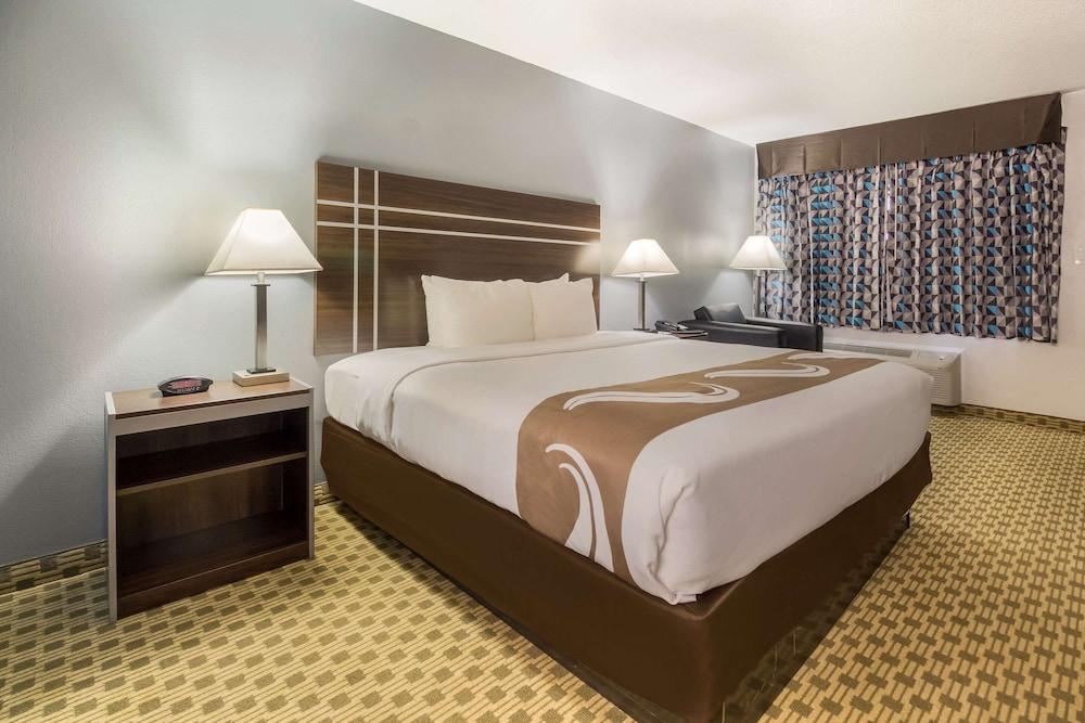 Quality Inn Madisonville photo 22