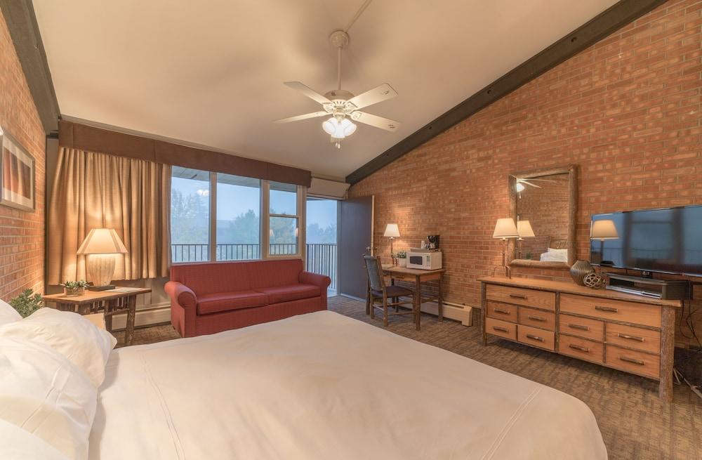 Mountain Chalet Snowmass photo 31