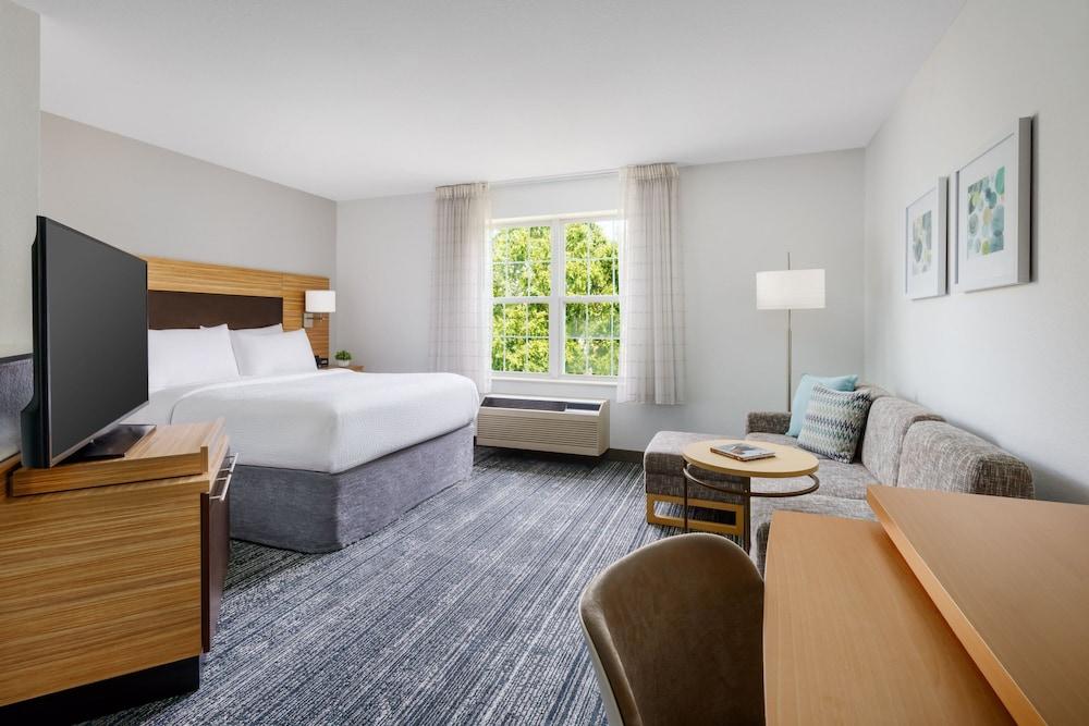TownePlace Suites by Marriott Manchester photo 9